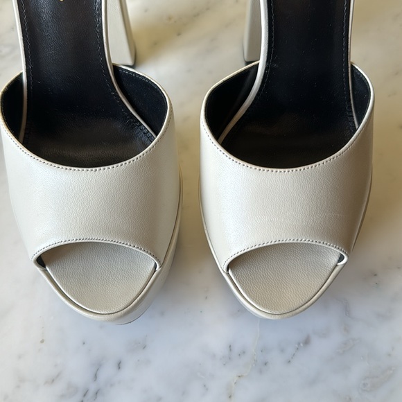 Brand new Saint Laurent platform heels - Picture 4 of 7